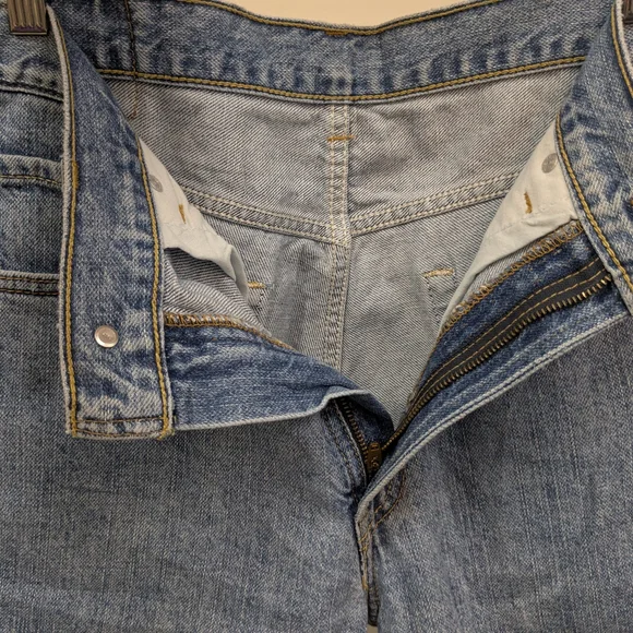 Levi's Denim Jorts - Picture 5 of 7